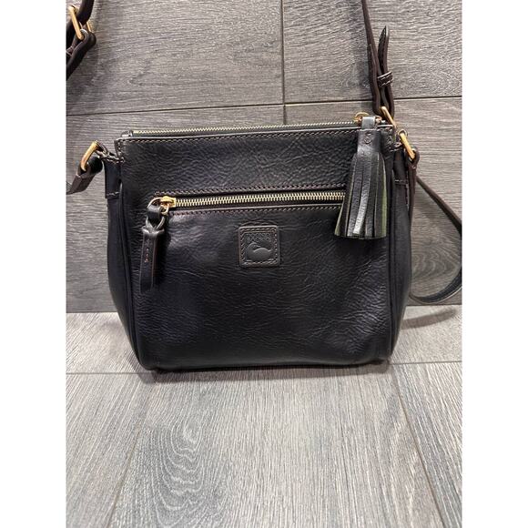 Dooney & Bourke Florentine Leather Binocular Crossbody Whipstitch bag B000545 - Picture 3 of 14